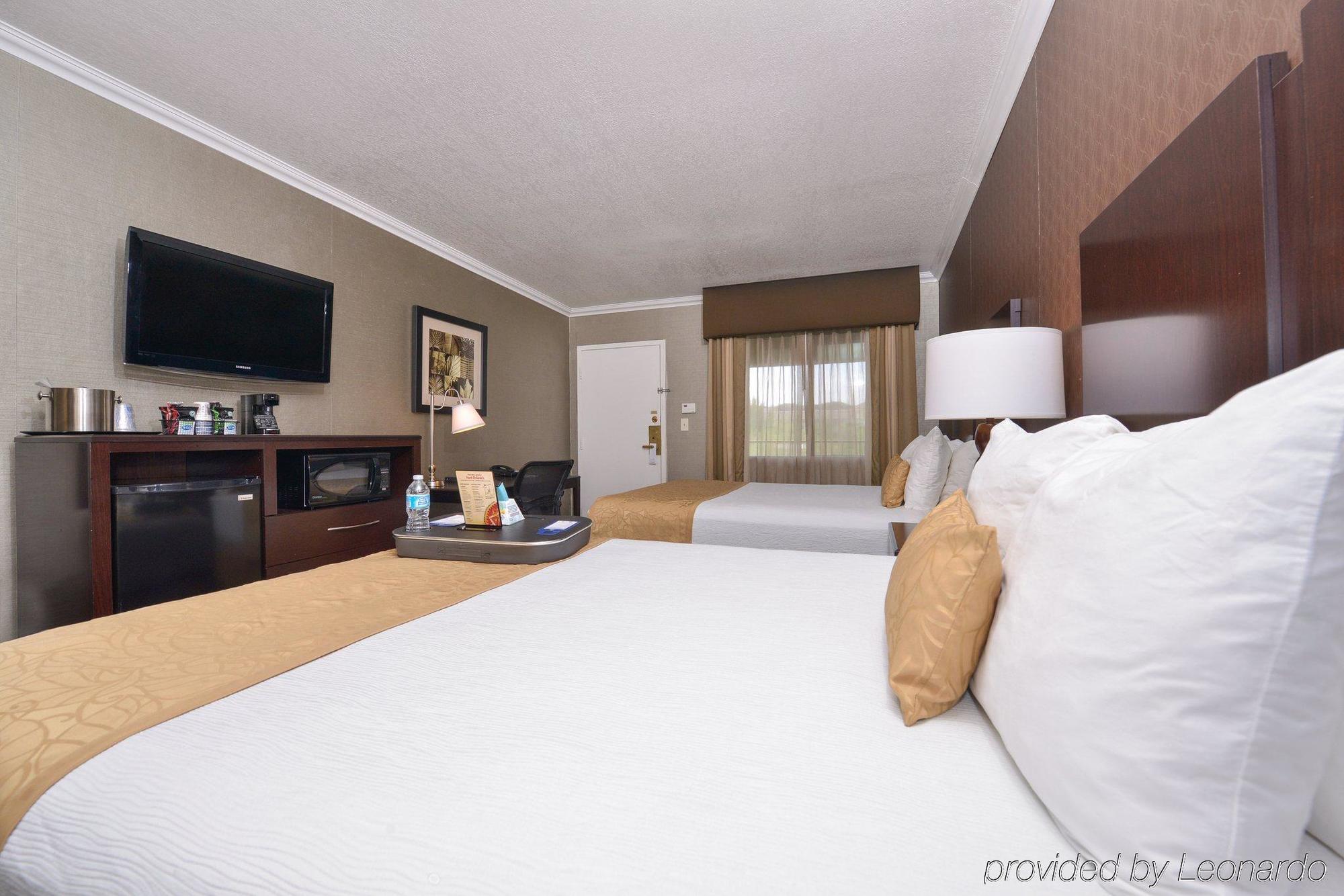 Best Western Innsuites Phoenix Hotel & Suites Номер фото